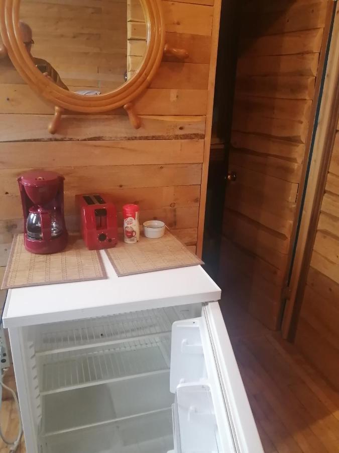 리바이스 L'Oasis Du Pirate B&B 외부 사진